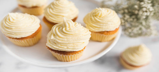 Easy Homemade Vanilla Cupcakes Using an OTG