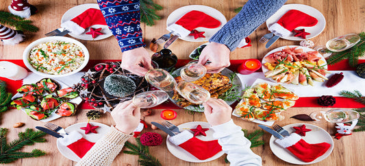 3 Main Foods to Serve at a Christmas Party