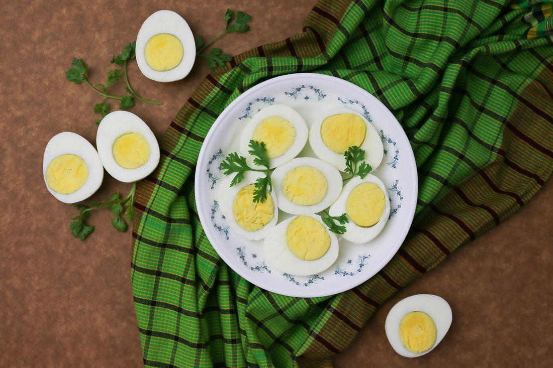 Which Ensures Perfectly Cooked Eggs, Egg Boiler or Stovetop Boling?